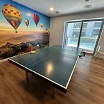 Bright Apt- Close To Barasti Beach