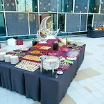Radisson Red Dubai Silicon Oasis