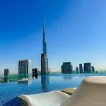 Amazing 64Th Floor Infinity Pool With Burj Khalifa Views 2Br Apartment In Paramount Hotel Midtown