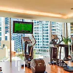 Lux The Jw Marina Suite 2