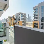 Easygo - Azizi Riviera 17 Studio Redefined