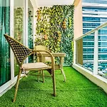 Furnished 1Br Plus Maid In Dubai Marina