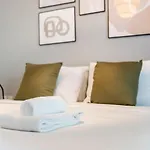 Guestready - White Chic