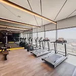 Stylish Studio With Great Views High Floor