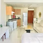 Panoramic Sea Views Studio Apartment - Marina Dubai