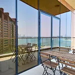 Luxury Escapes - Ocean-View Retreat 1-Bedroom Apartment At Tiara Residence Palm