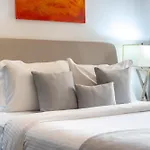 Stunning Marina View Luxury Apartment