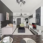 Vayk- Modern 1 Bd Apartment In Marina Near Metro