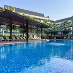 Premium 1Br In Jvc, Belgravia 3