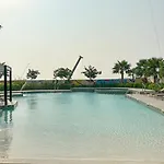 Livbnb - 2B With Maid\'S Room Overlooking Sheikh Zayed Road