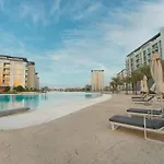 Panoramic 1Br With Crystal Lagoon & Downtown View
