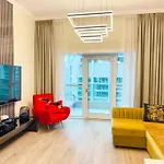 Escape 24 - Brand New & Luxury 1Br High Floor Marina Pinnacle Dubai - Marina Harbour Views