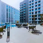 Sky View, Furnished, Freeparking