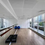 Cozy Studio In Arch Tower Jlt
