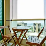 Luxury Escapes - Furnished Studio With Balcony In Royal Oceanic