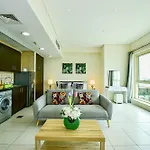 Luxury Escapes - Furnished Studio With Balcony In Royal Oceanic