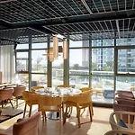 Seven Hotel & Apartments At The Palm Jumeirah