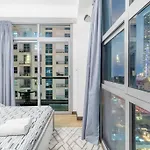 Spacious & Stylish 3 Bedroom W Mesmerizing Marina View