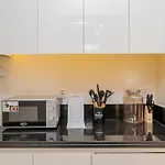 Escape24 Luxury Studio Apartment Golf Promenade Damac Hills Dubai