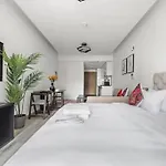 Spacious Studio In Prime Location