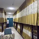 Sarjak\'S Hostel Mankhool