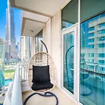 Luxurious 1Br Blvd Central Tower