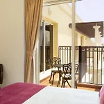 Holiday Boulevard - Spacious Fully Equipped Luxury Residences - Dubai - Jvc