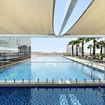 Modern Condo With Wide City Views From Balcony