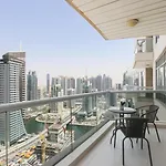 1B With Full Marina Views, Nearby Beach And The Walk