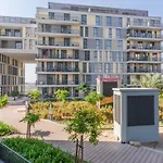 Classy 1Br Midtown Stay Near Miracle Garden By Vibel