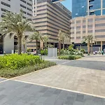 Blueground Sheikh Zayed Rd Pool Gym Dxb-387