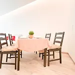 Stunning & Spacious Studio Balcony & View Dubai