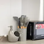 Daniels Urban Oasis Studio