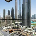 Stunning 3 Bedroom Apartment With Burj Khalifa And Fountain Views - Sleeps 9 - 2 Balconies