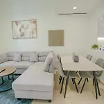 Alashrafia Saray - Bright 1Bdr Apartment In Jvc
