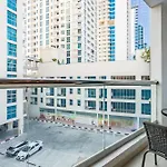 Captivating 1Br At Dec Towers Dubai Marina By Deluxe Holiday Homes