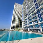 Easygo- Beachfront 2Bdr Apt In Dubai Harbor- Beach Isle