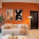 Stylish 1Br Apartment! Near Metro & Stroll To Dubai Marina