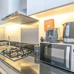 Elegant Studio In Business Bay With Pool And Gym