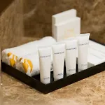 Golden Tulip Media Hotel
