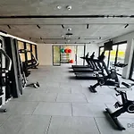 Stunning 1Br Apartment In Golfville Block A, Dubai Hills By Deluxe Holiday Homes