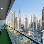 Paramount Hotel Midtown Dubai Avec Vue Sur Le Burj Khalifa