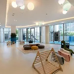 4Min To Dubai Mall - Pool Access - King Bed