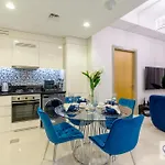 Capital Stay - 2 Bed Apt In Business Bay Dubai