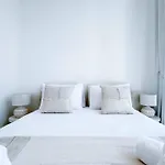 Elegant & Spacious 1Bedroom With Balcony Dubai