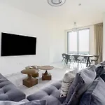 Elegant Property In Habtoor Palace, Dubai Center