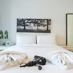 Marina\'S Cozy Retreat For Two