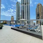 Bright 1-Bedroom With View Dubai Marina