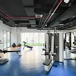Magnificent 4 Bedroom Apartment, Bellevue Tower