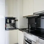 Emaar Address Residence Studio In Dubai Marina With Mall Access And Five Star Amenities